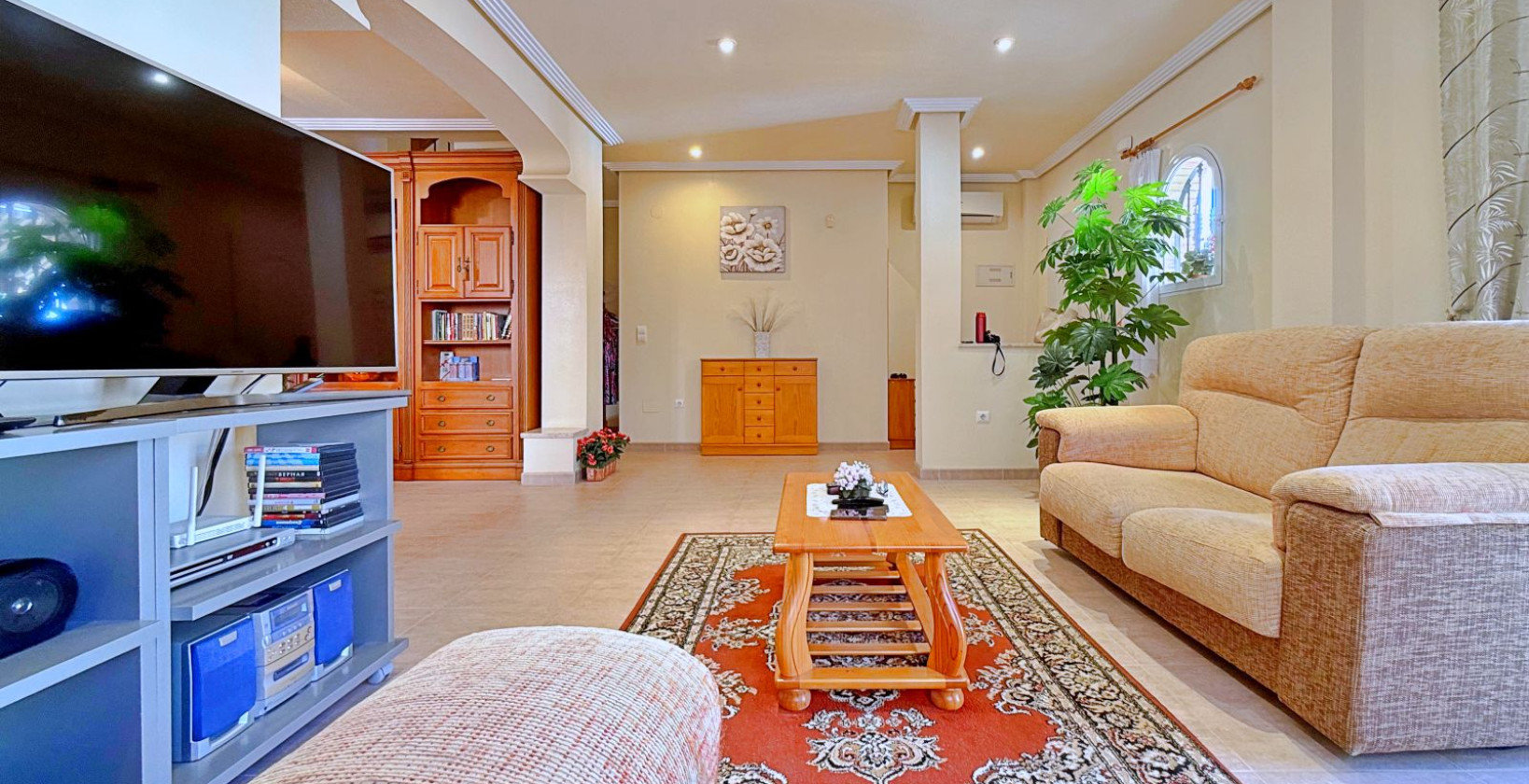Resale - Villa - Orihuela Costa