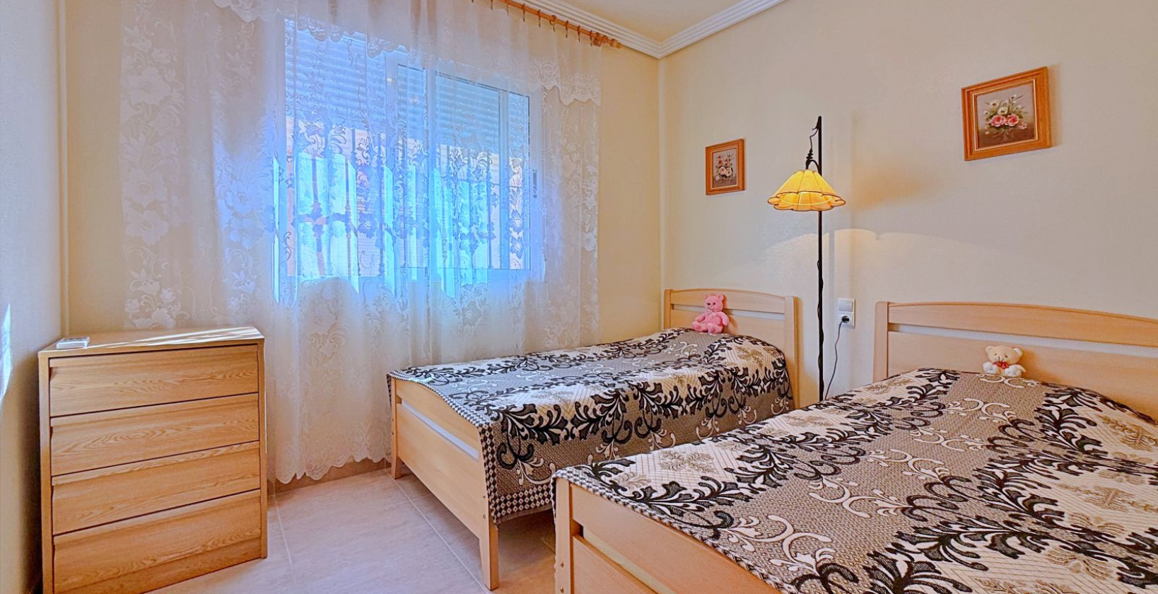 Resale - Villa - Orihuela Costa