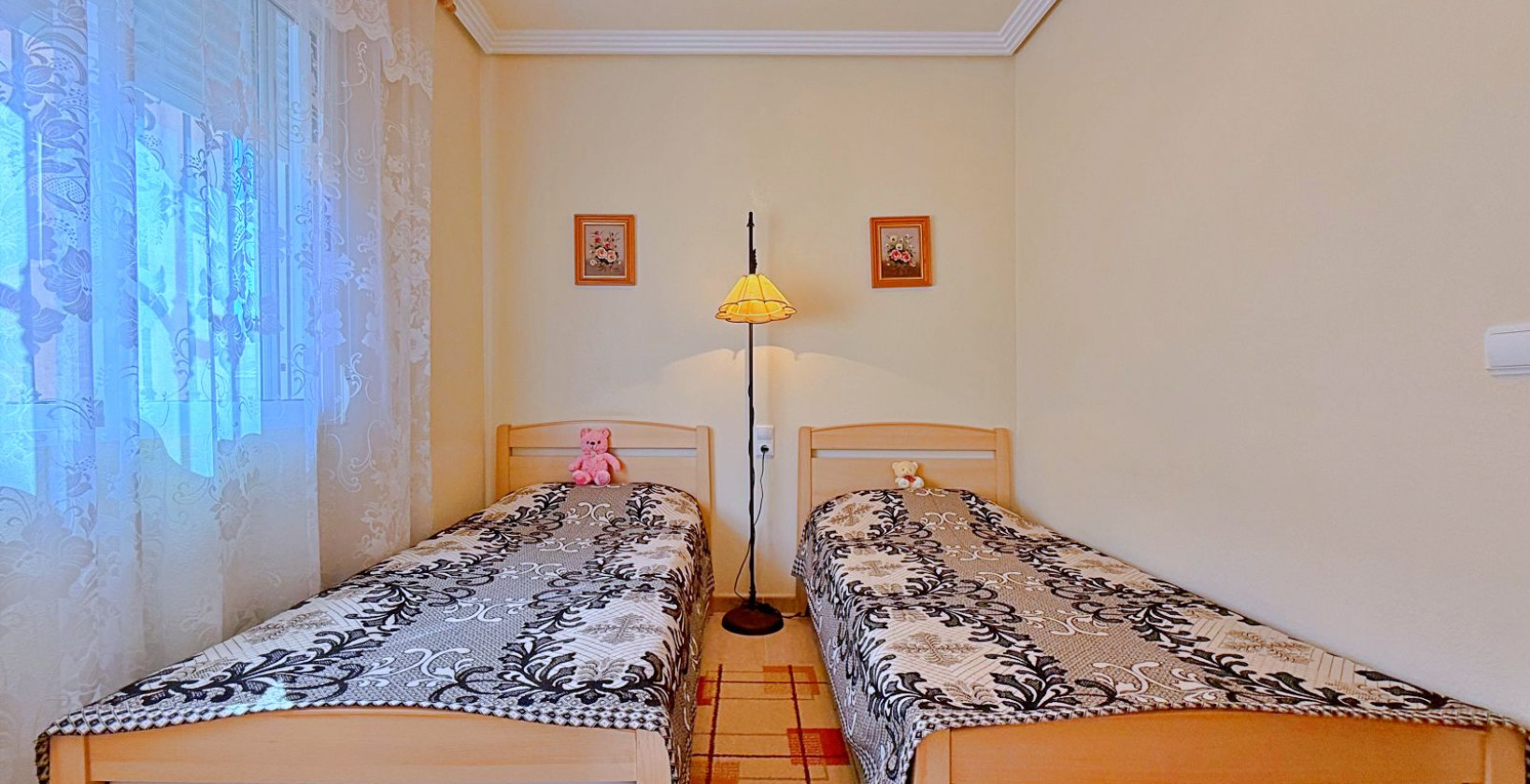 Resale - Villa - Orihuela Costa