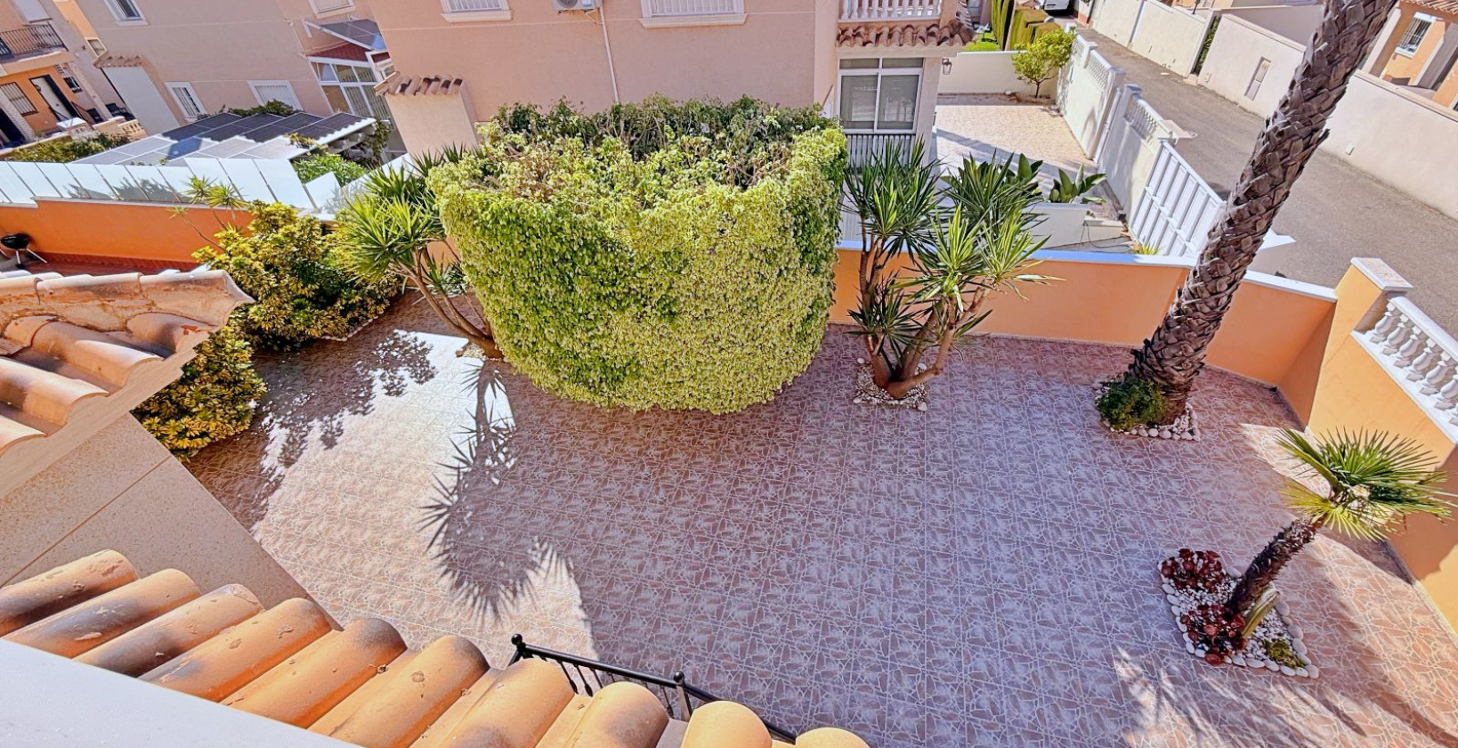Resale - Villa - Orihuela Costa