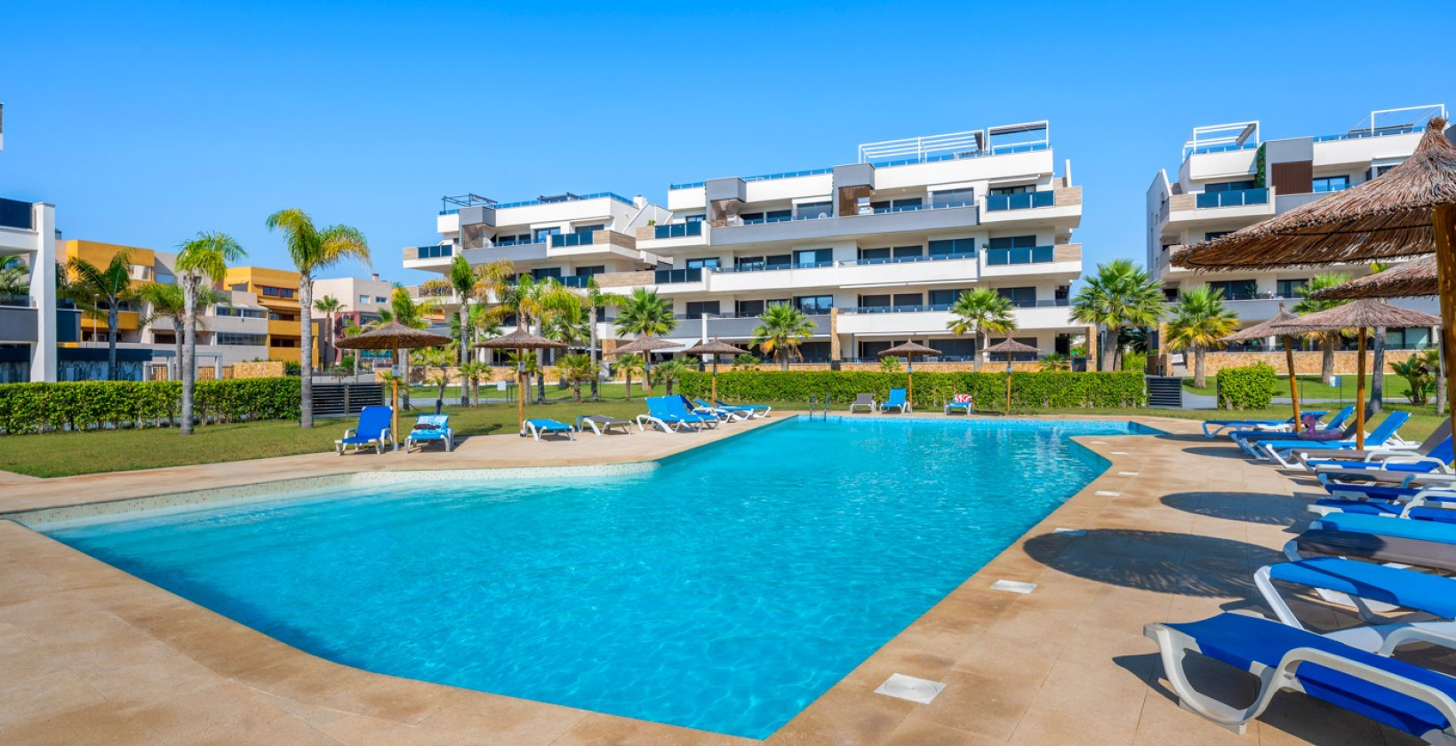 Resale - Apartments - Orihuela Costa - Playa Flamenca
