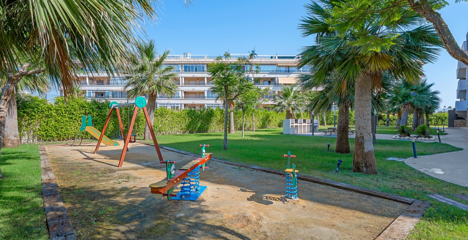 Resale - Apartments - Orihuela Costa - Playa Flamenca