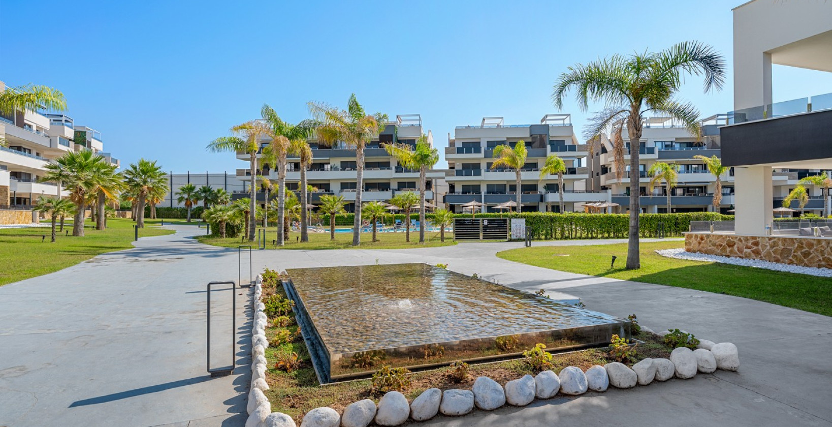 Resale - Apartments - Orihuela Costa - Playa Flamenca