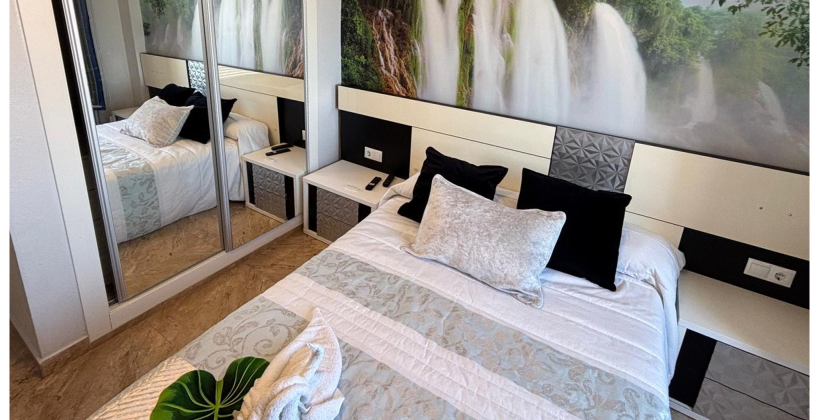 Resale - Apartments - Torrevieja - La Mata