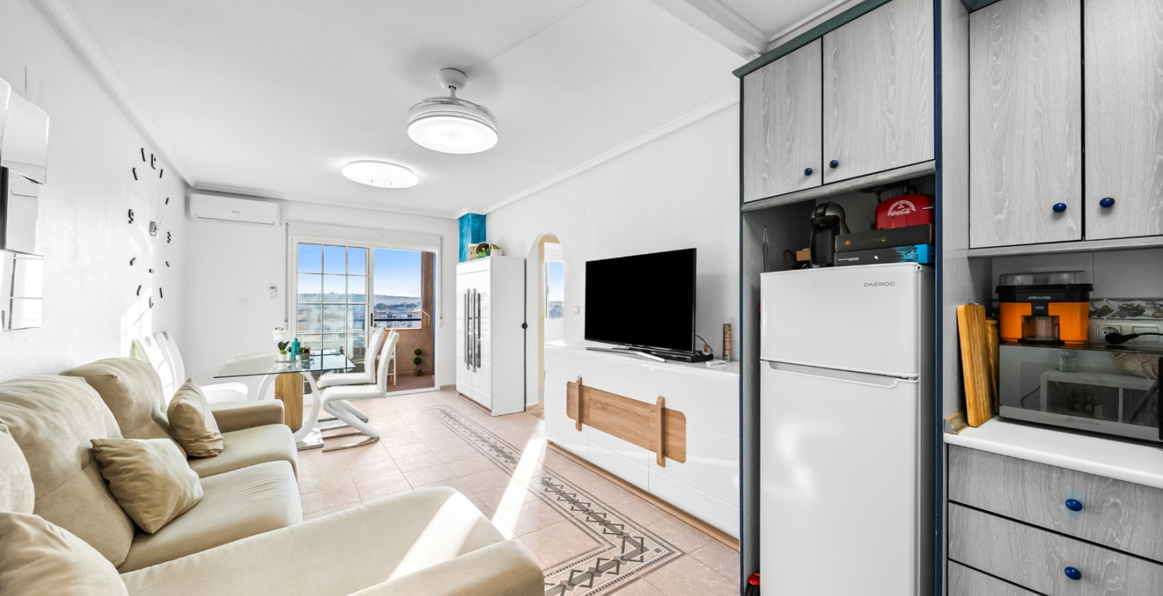 Resale - Apartments - Torrevieja - La Mata
