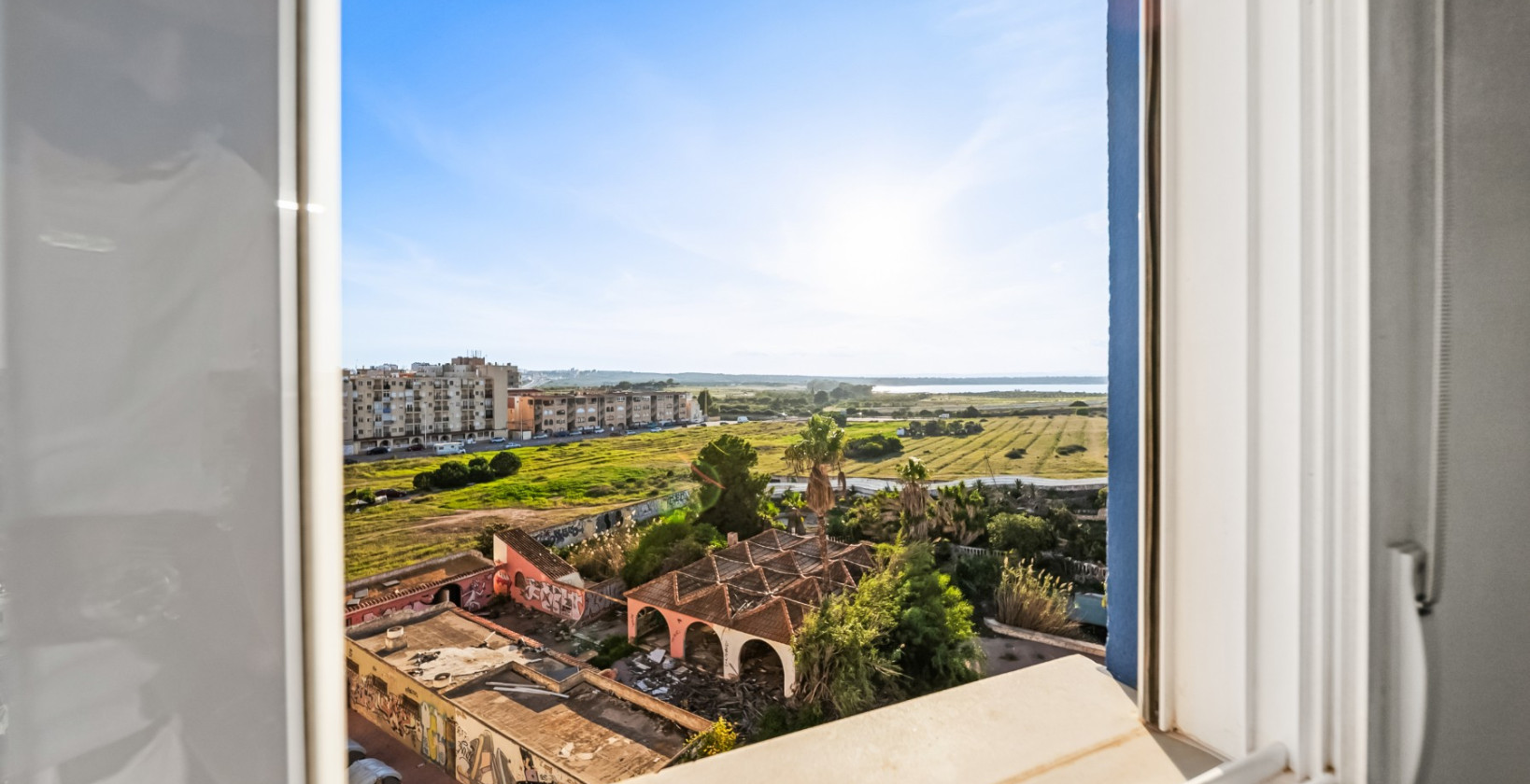 Resale - Apartments - Torrevieja - La Mata