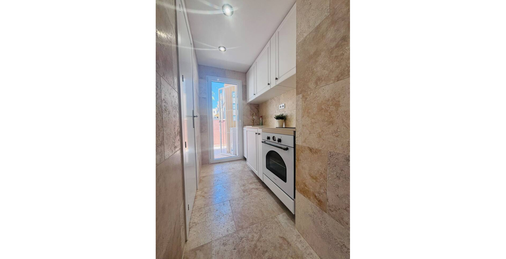 Resale - Villa - Orihuela Costa - Villamartín