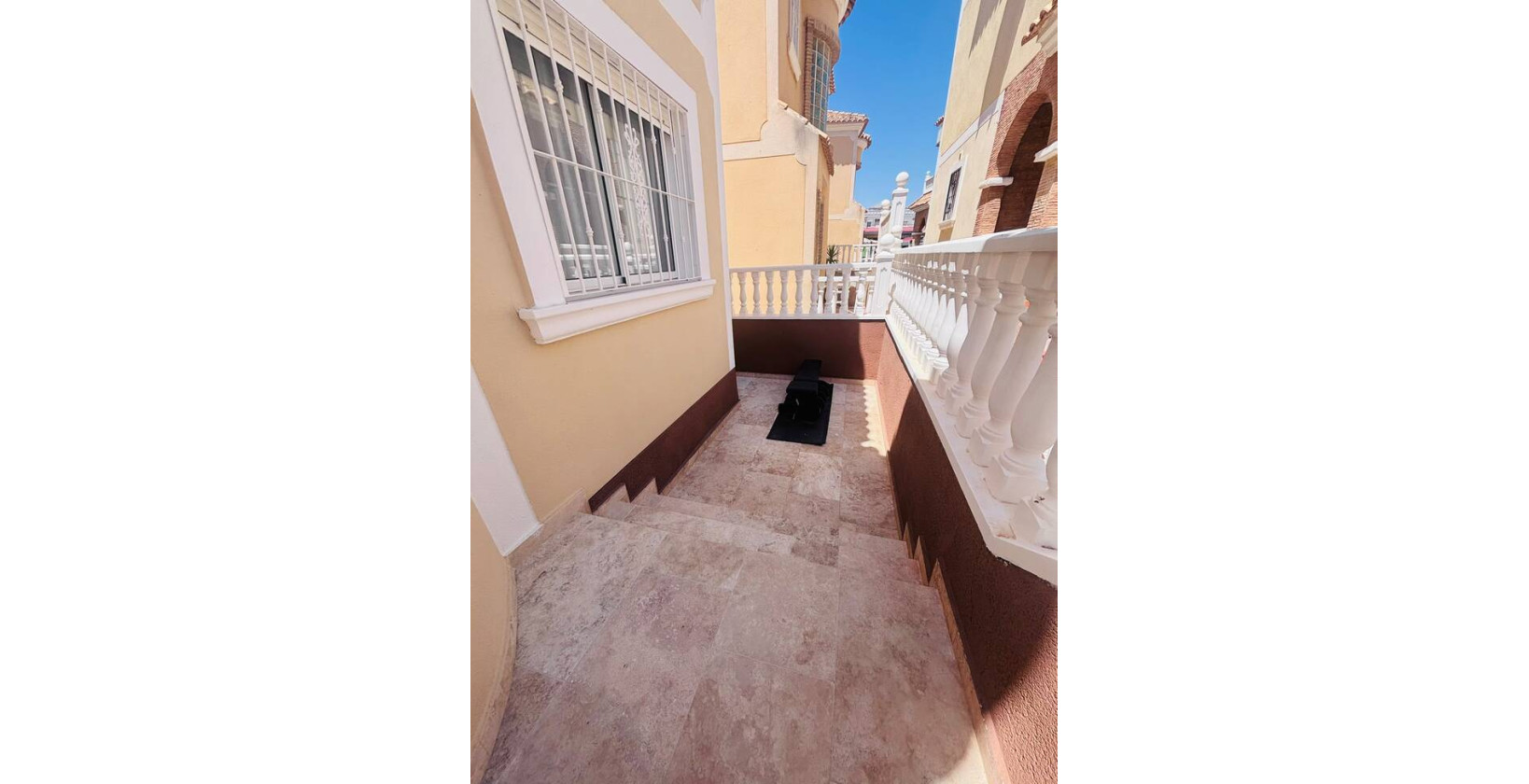 Resale - Villa - Orihuela Costa - Villamartín