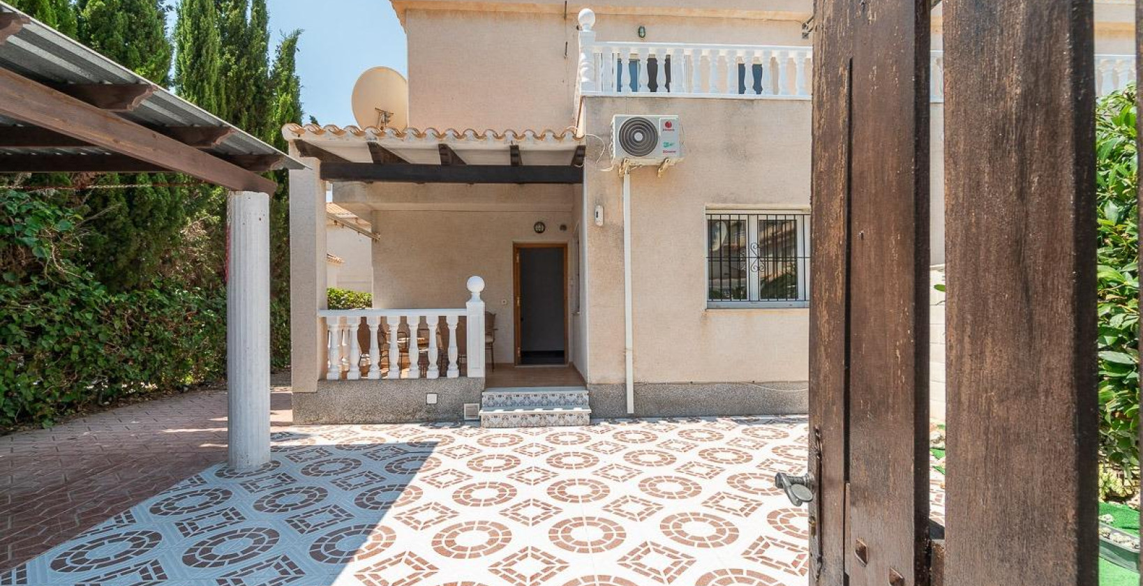 Resale - Semi Detached Villa - Orihuela Costa - Playa Flamenca