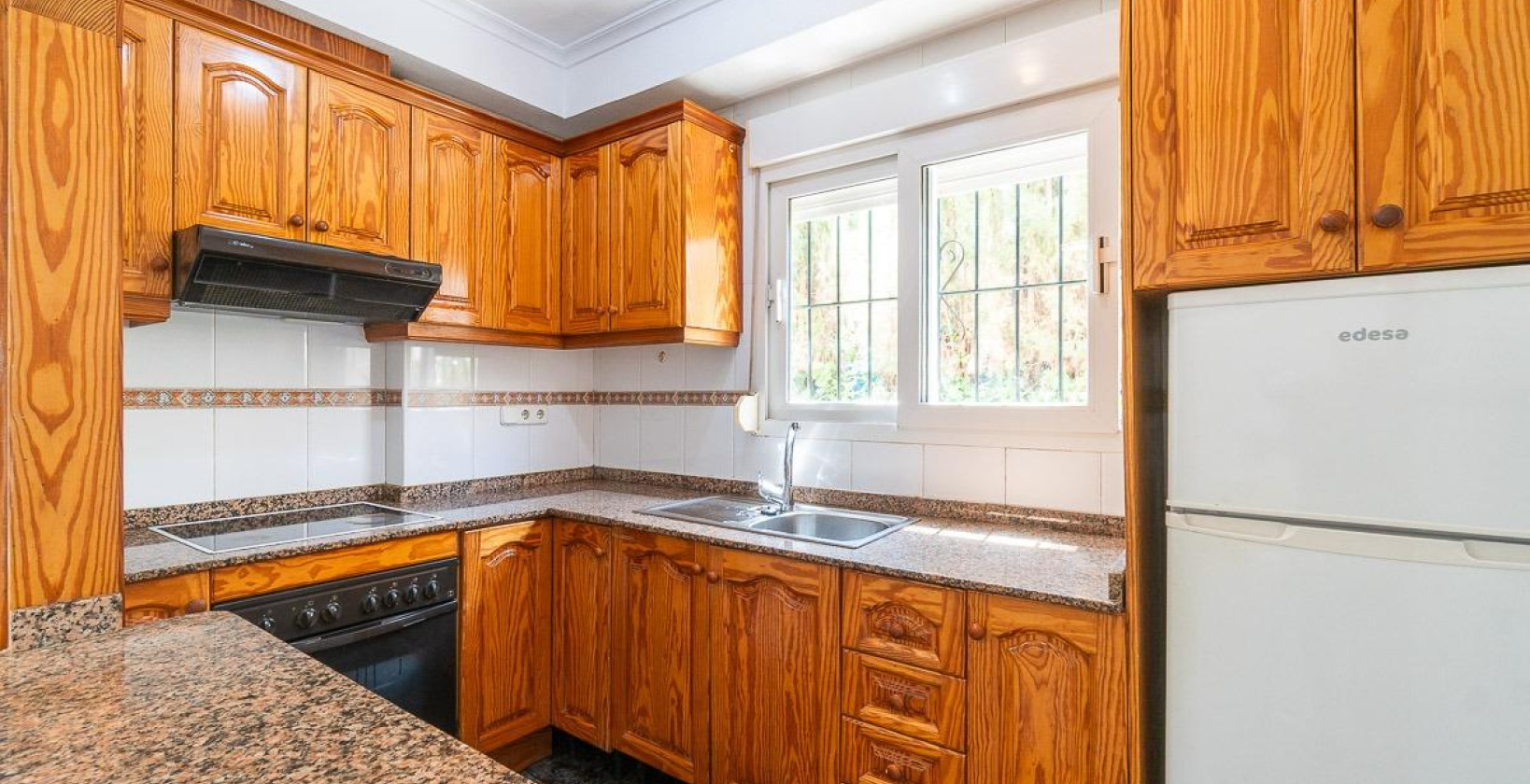 Resale - Semi Detached Villa - Orihuela Costa - Playa Flamenca