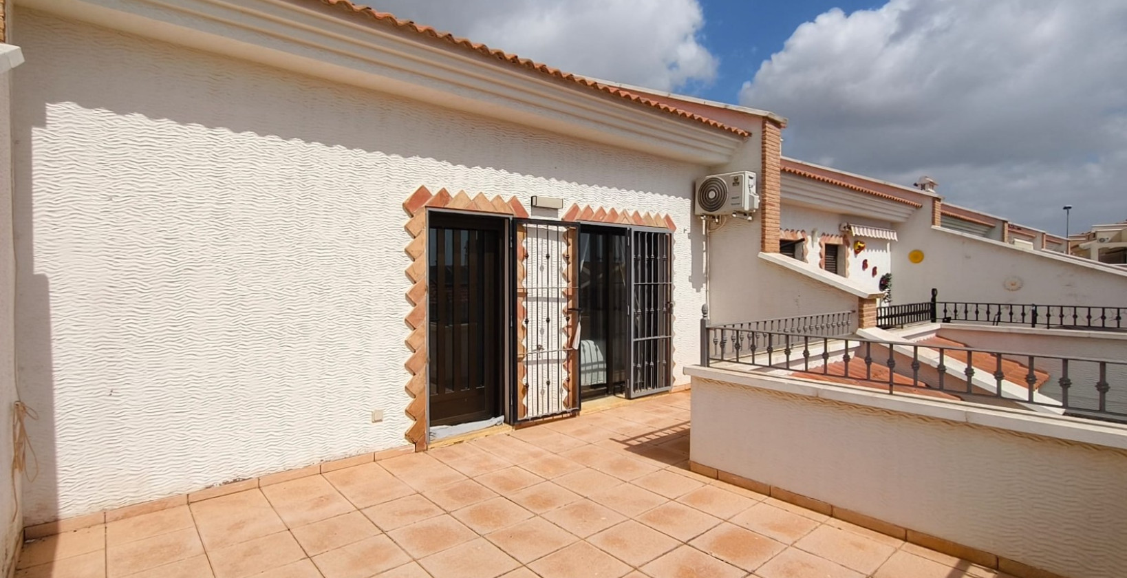 Reventa - Adosado - San Miguel de Salinas