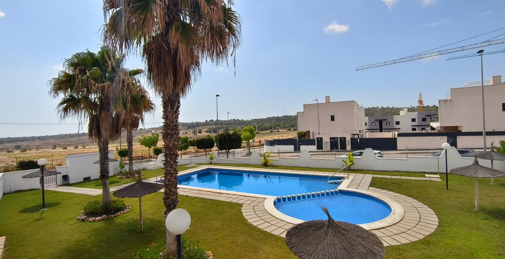 Reventa - Adosado - San Miguel de Salinas