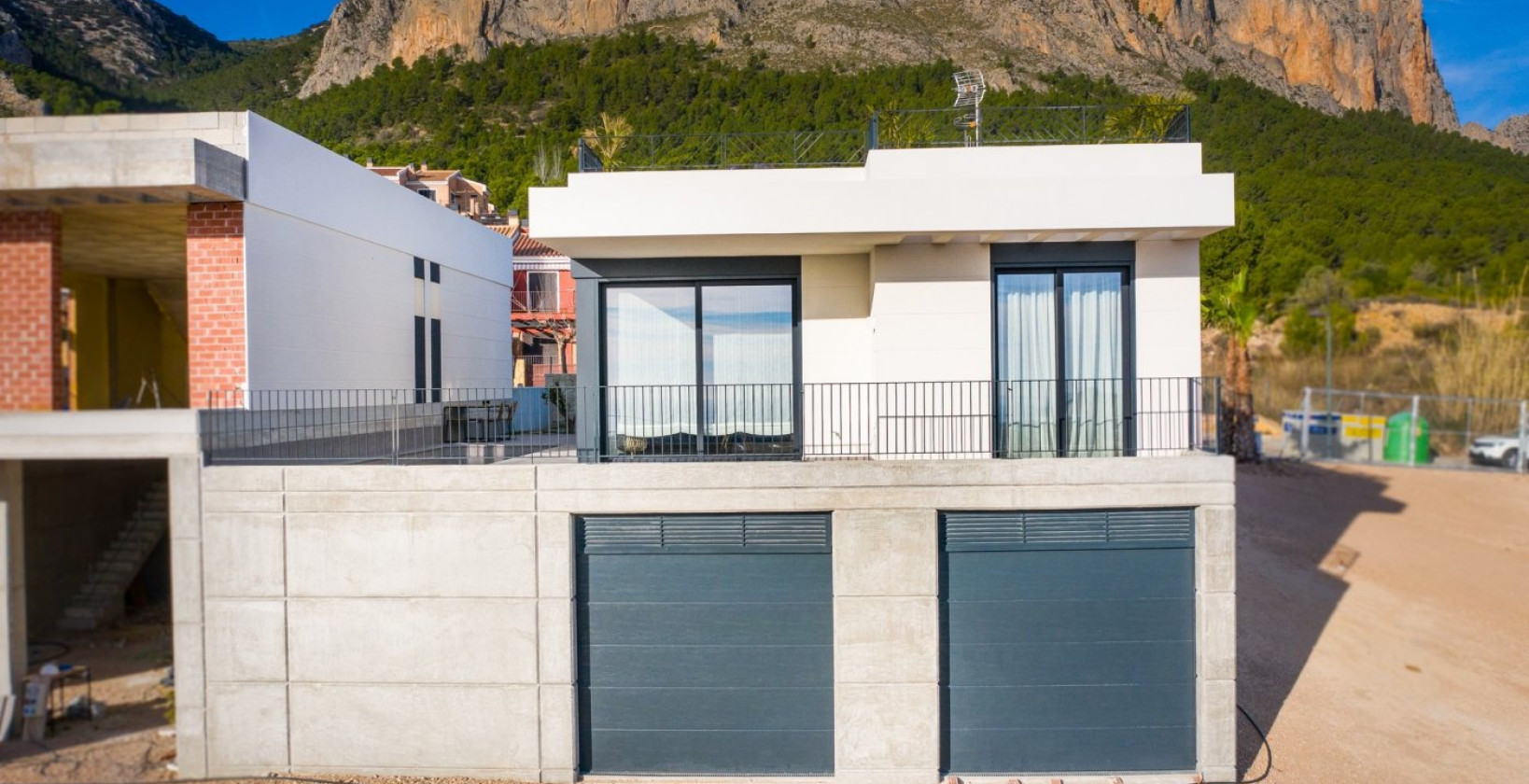 Nueva construcción  - Chalet - Polop - Urbanizaciones