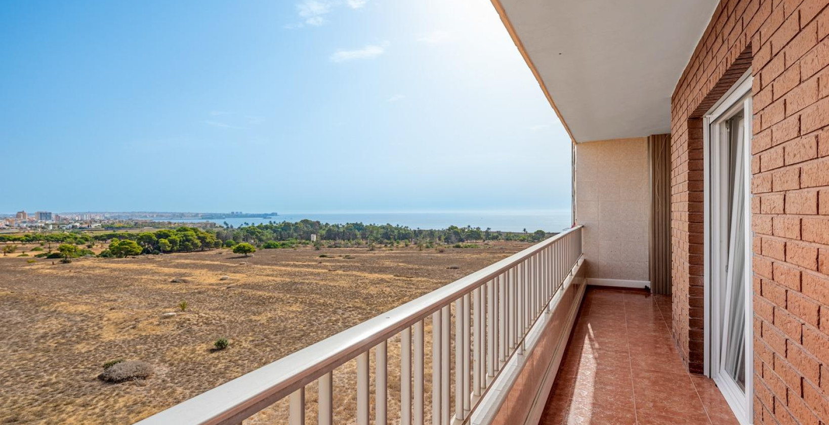 Resale - Apartment / flat - Torrevieja - Punta prima