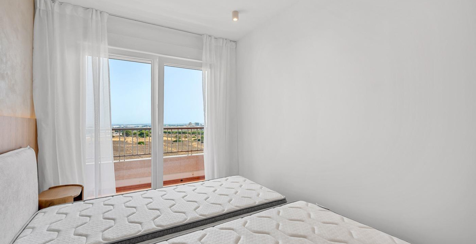 Resale - Apartment / flat - Torrevieja - Punta prima