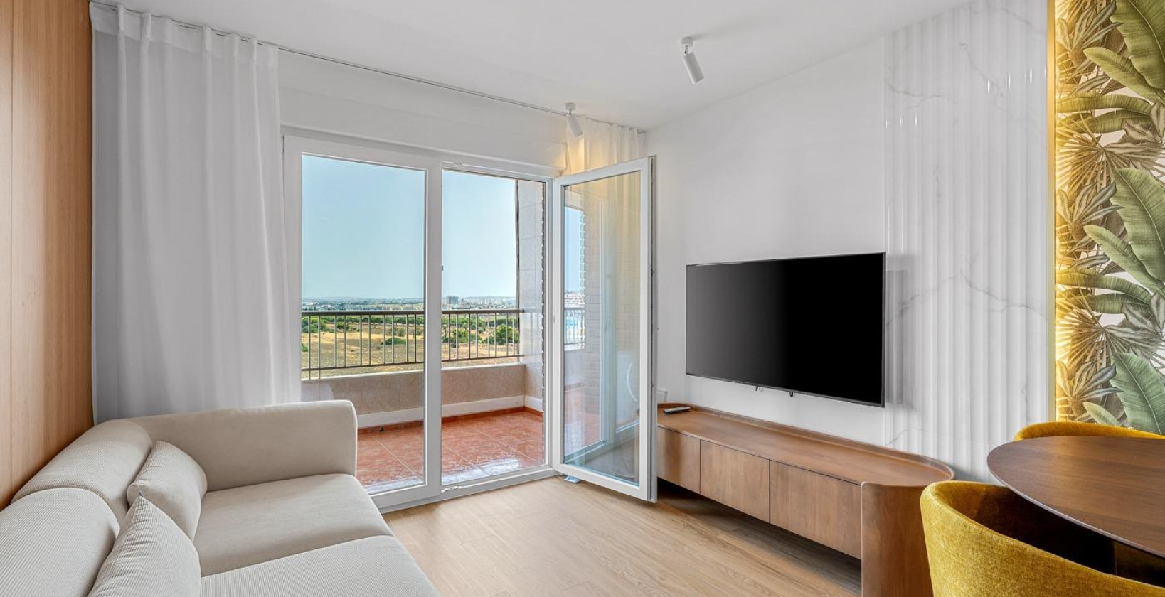 Resale - Apartment / flat - Torrevieja - Punta prima