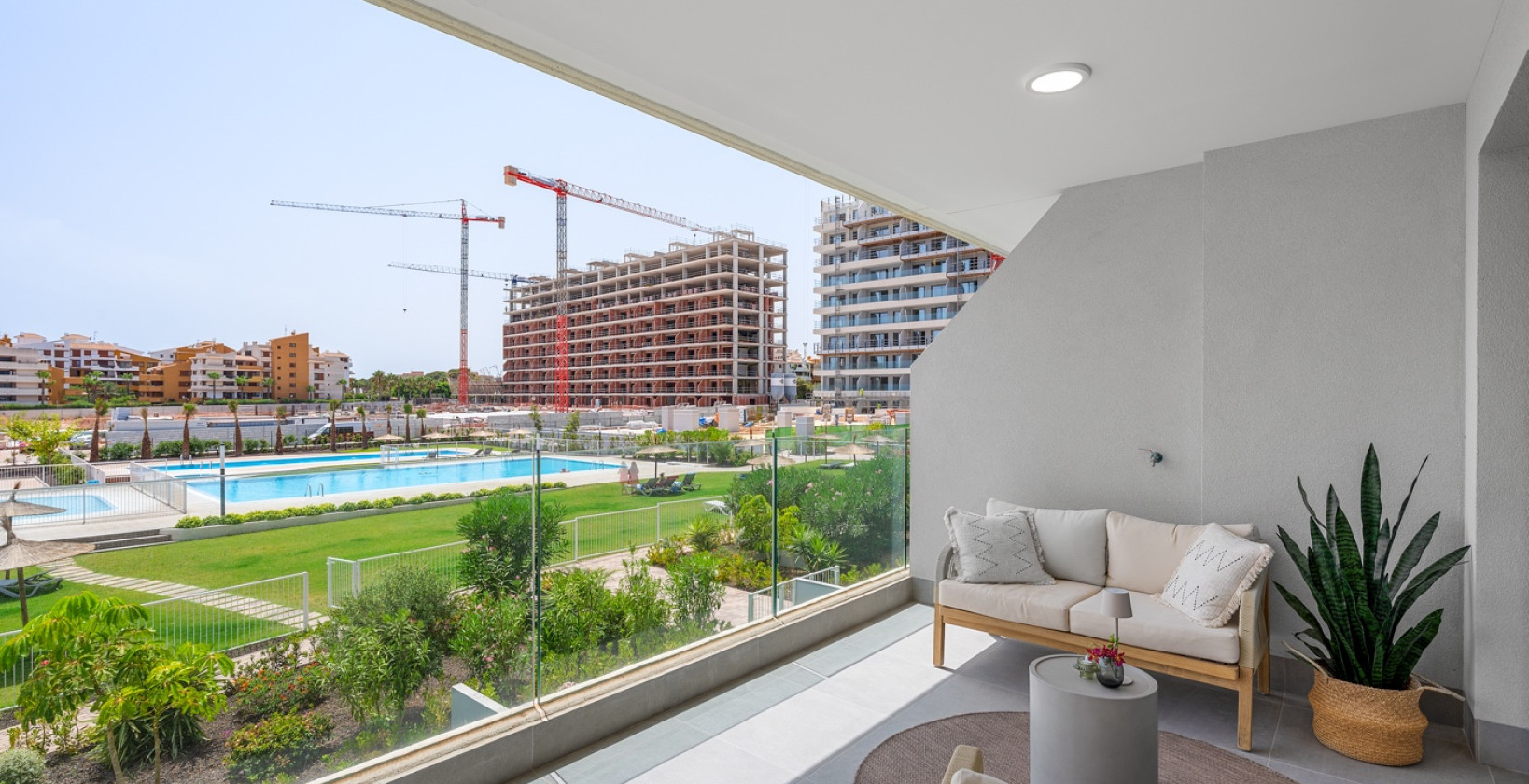 Resale - Apartments - Orihuela Costa - Punta Prima