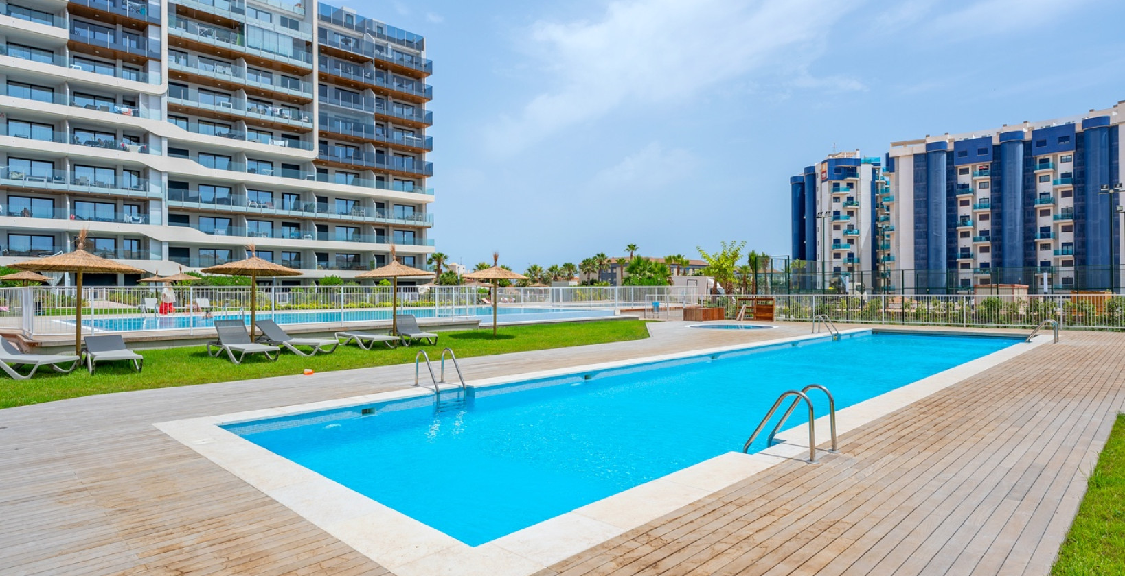Resale - Apartments - Orihuela Costa - Punta Prima