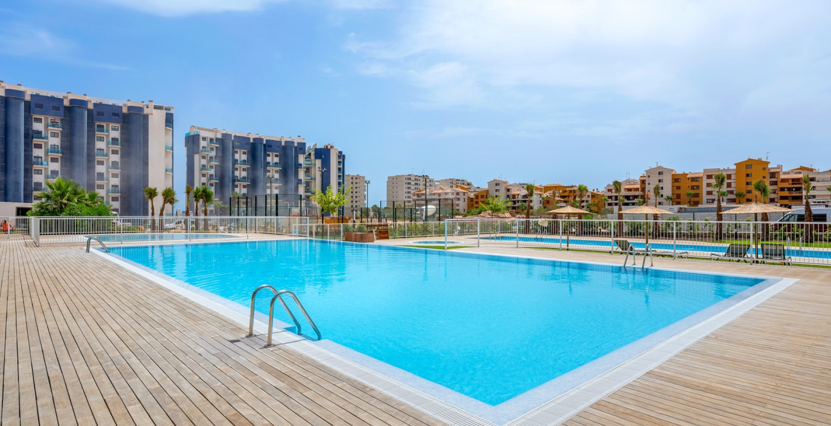 Resale - Apartments - Orihuela Costa - Punta Prima