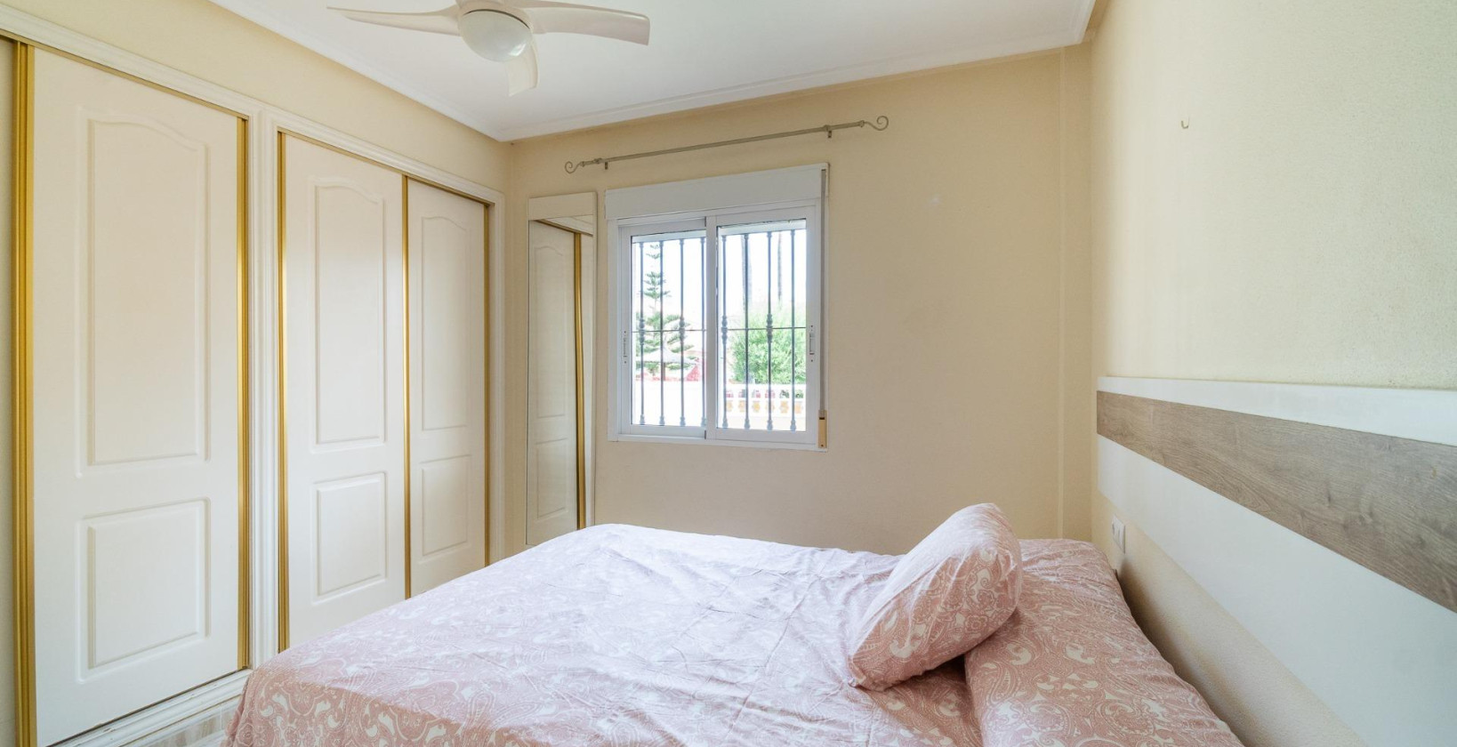 Resale - Apartment / flat - Orihuela Costa - Los Dolses