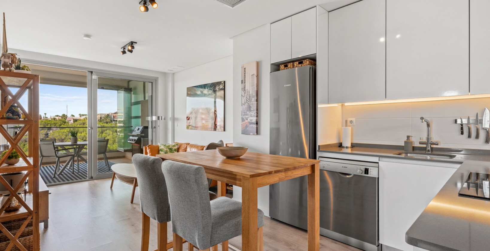 Resale - Apartment / flat - Orihuela Costa - Villamartín
