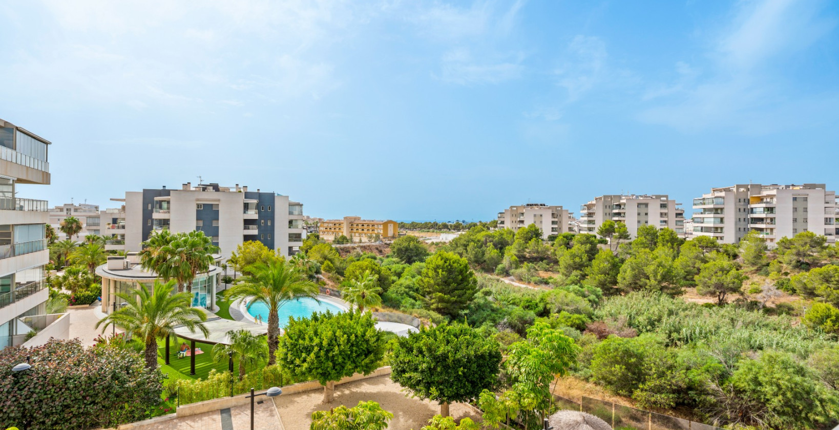 Resale - Apartment / flat - Orihuela Costa - Villamartín