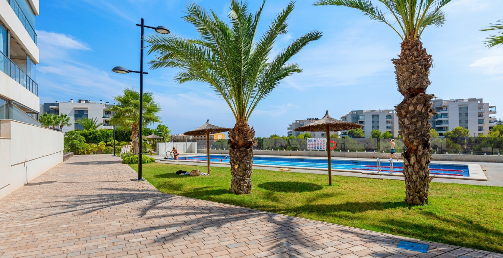 Resale - Apartment / flat - Orihuela Costa - Villamartín