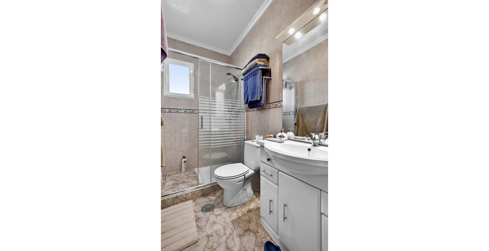 Resale - Villa - Pinar de Campoverde