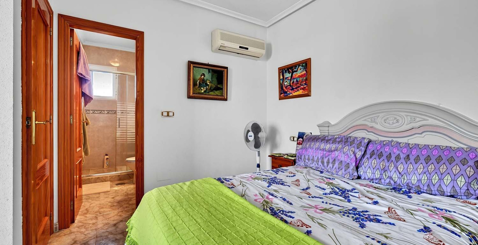 Resale - Villa - Pinar de Campoverde
