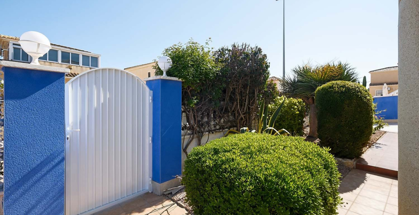 Resale - Villa - Pinar de Campoverde