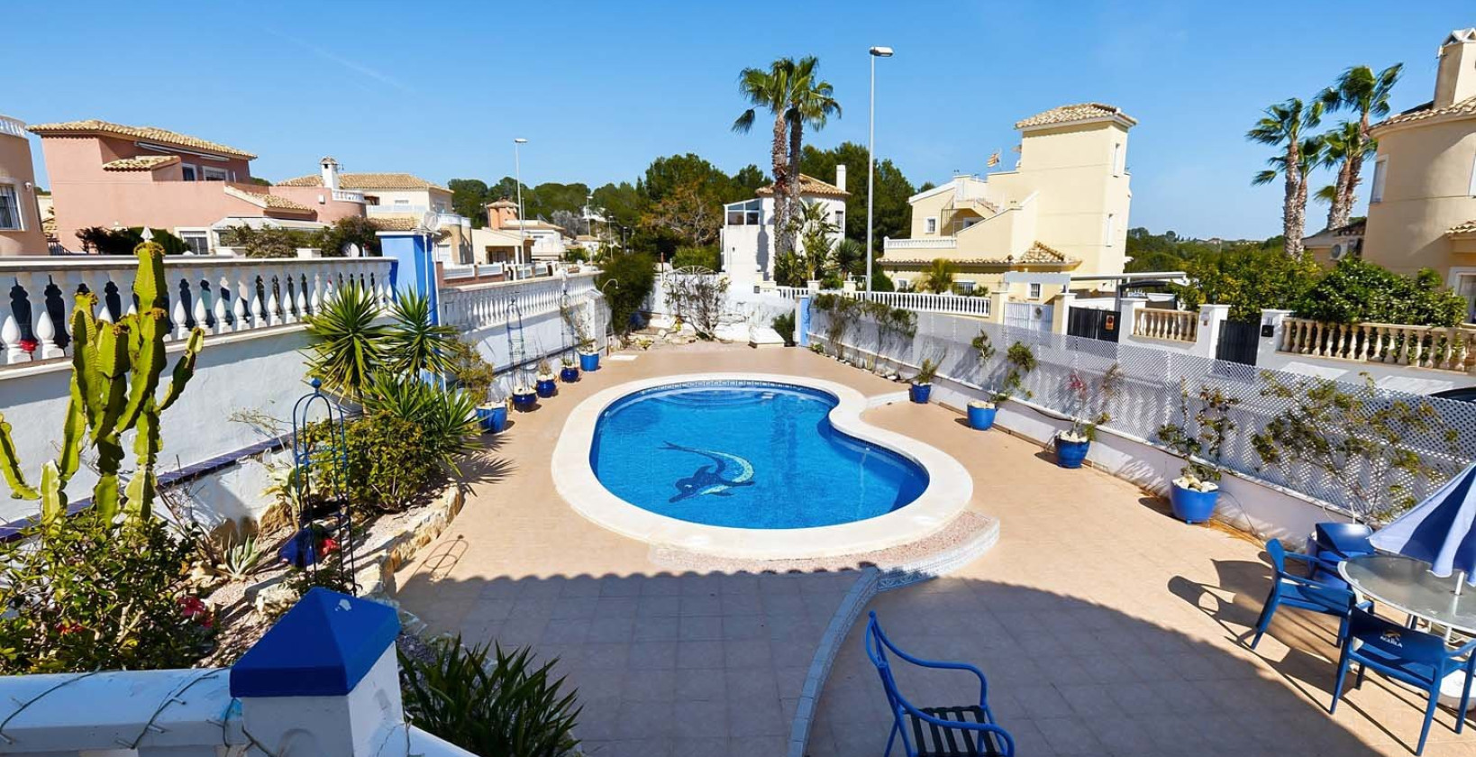 Resale - Villa - Pinar de Campoverde