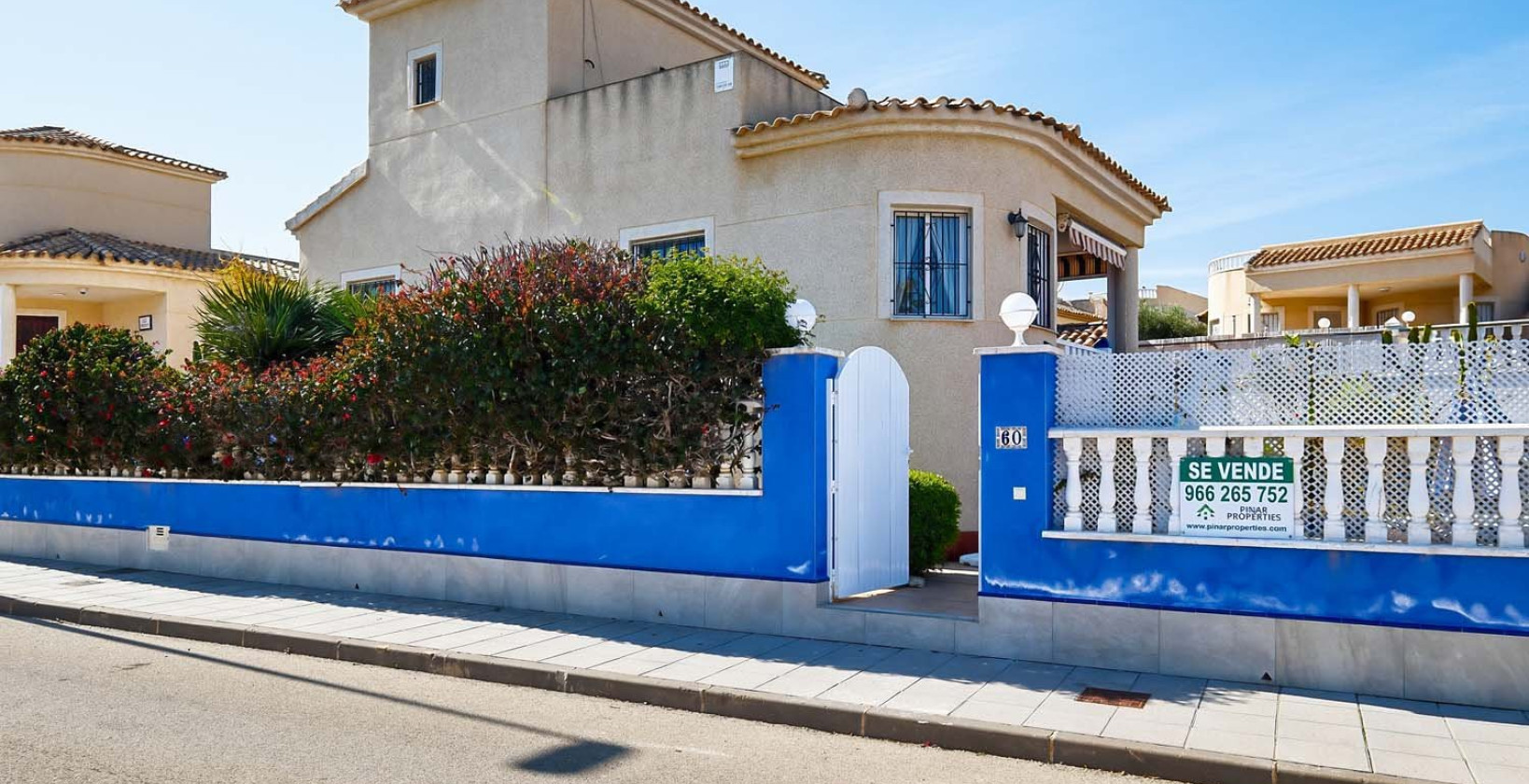 Resale - Villa - Pinar de Campoverde