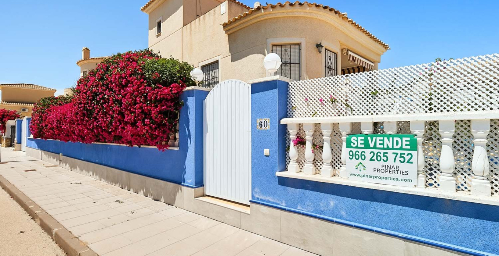 Resale - Villa - Pinar de Campoverde