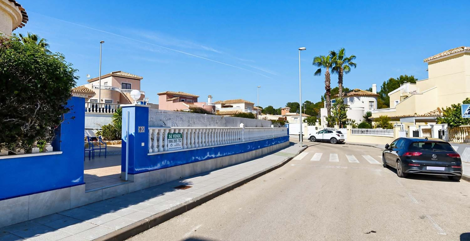 Resale - Villa - Pinar de Campoverde