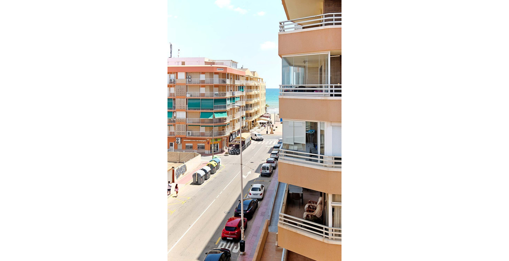 Resale - Apartment / flat - La Mata
