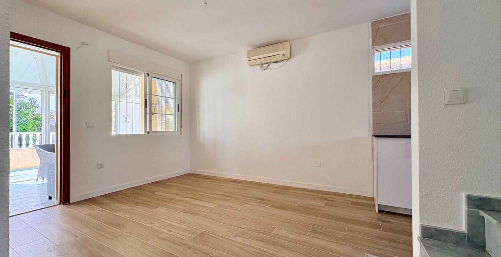 Resale - Villa - Orihuela Costa - Los Balcones