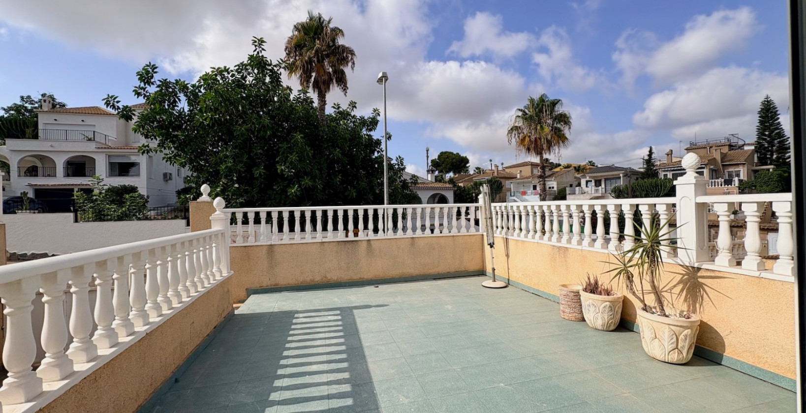Resale - Villa - Orihuela Costa - Los Balcones