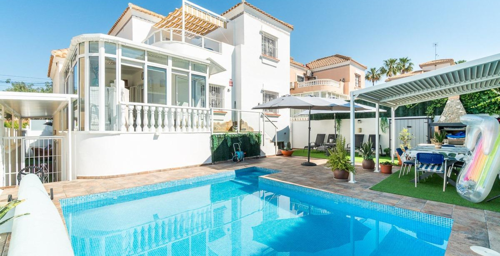 Reventa - Chalet - San Miguel de Salinas - Las filipinas