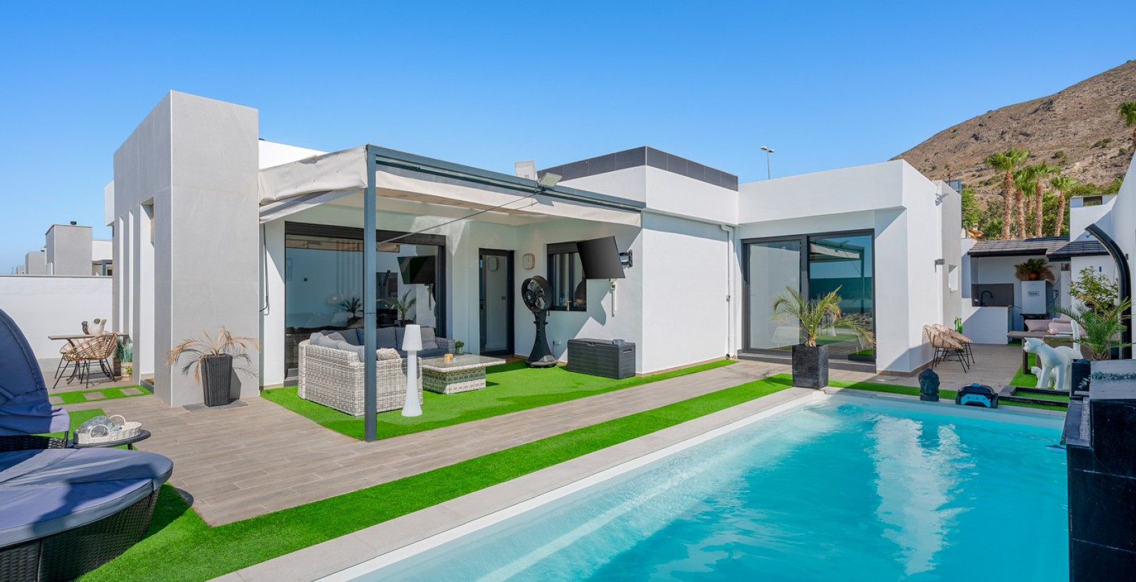 Resale - Villa - Fortuna - Urbanizacion las kalendas