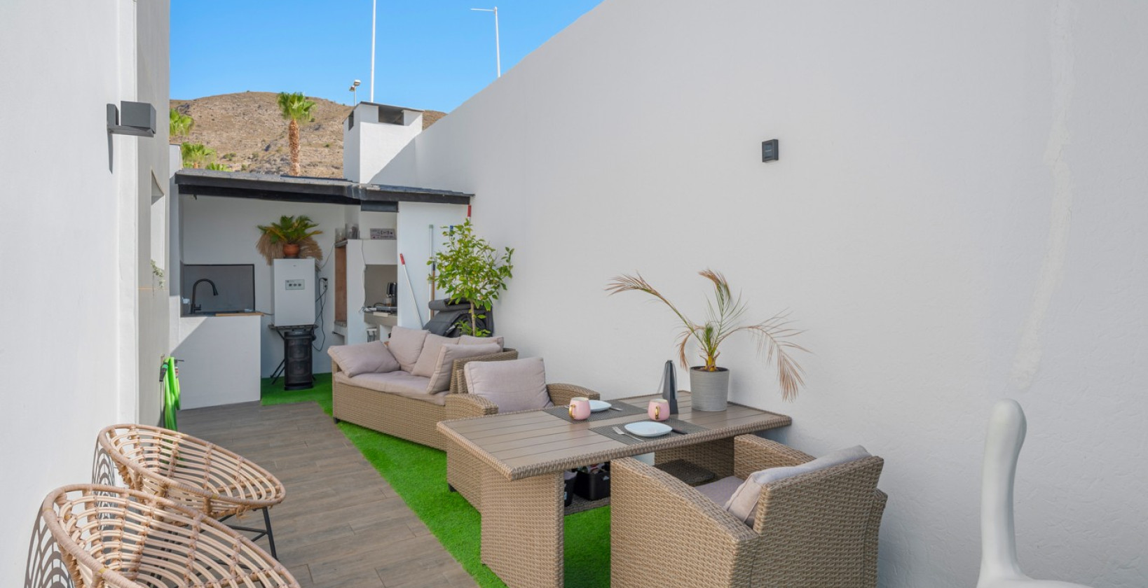 Resale - Villa - Fortuna - Urbanizacion las kalendas