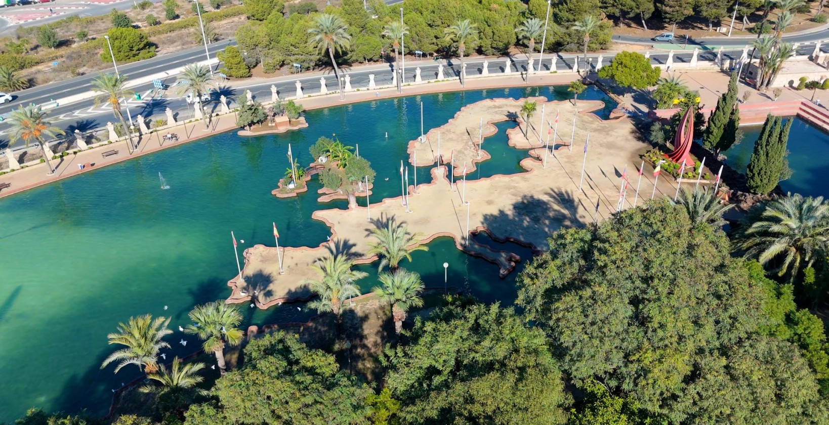 Resale - Apartment / flat - Torrevieja - torrevieja