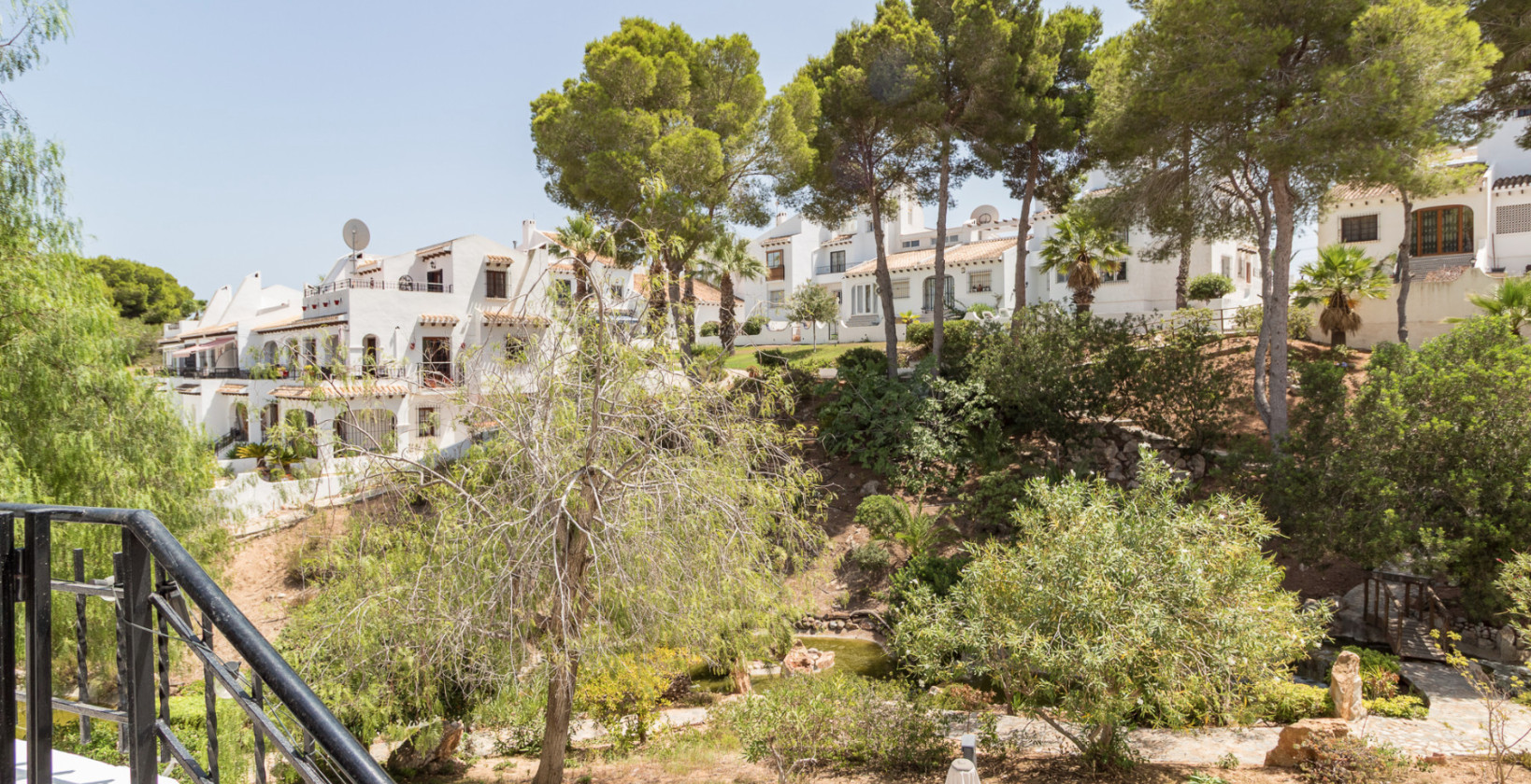 Resale - Townhouse - Villamartin - Verdemar