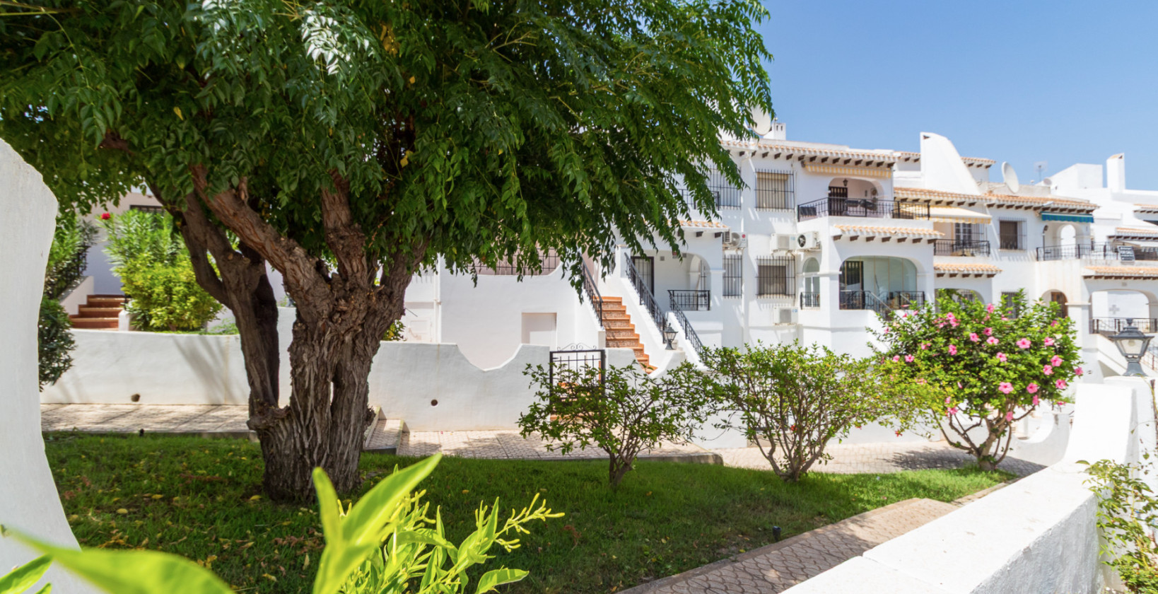 Resale - Townhouse - Villamartin - Verdemar