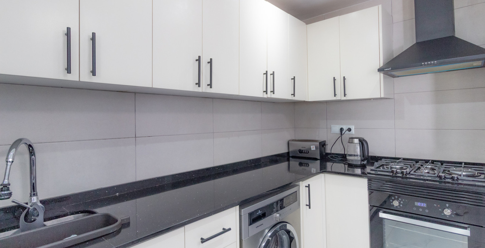 Resale - Townhouse - Villamartin - Verdemar
