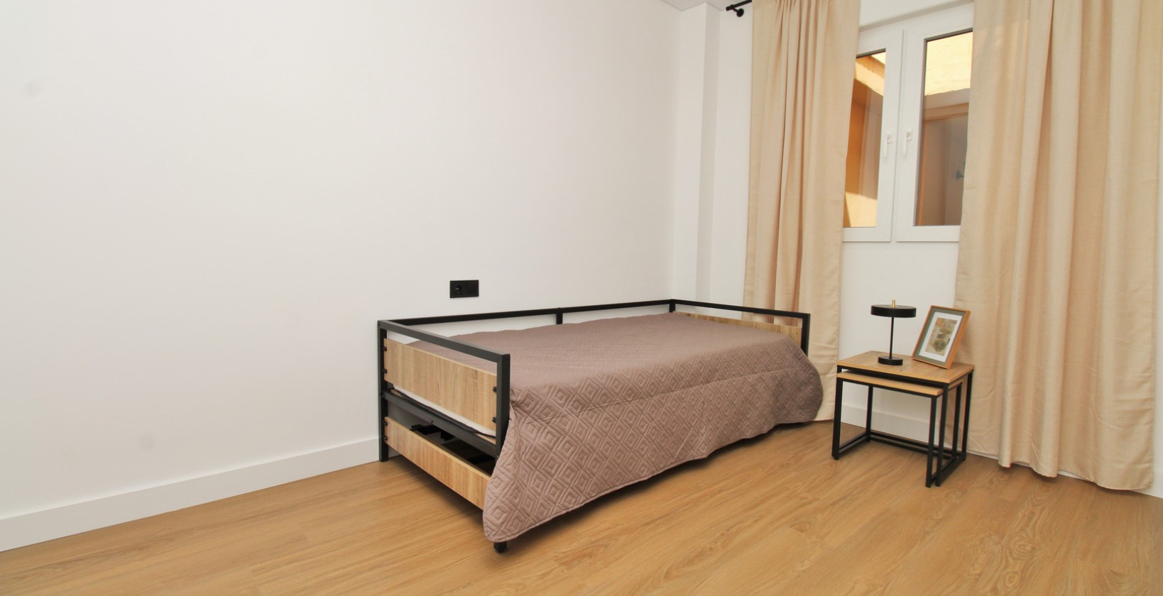 Resale - Apartment / flat - Pilar de la Horadada - Torre De La Horadada