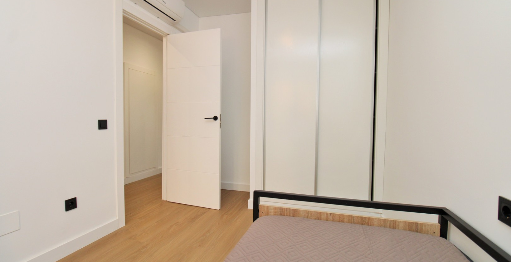 Resale - Apartment / flat - Pilar de la Horadada - Torre De La Horadada