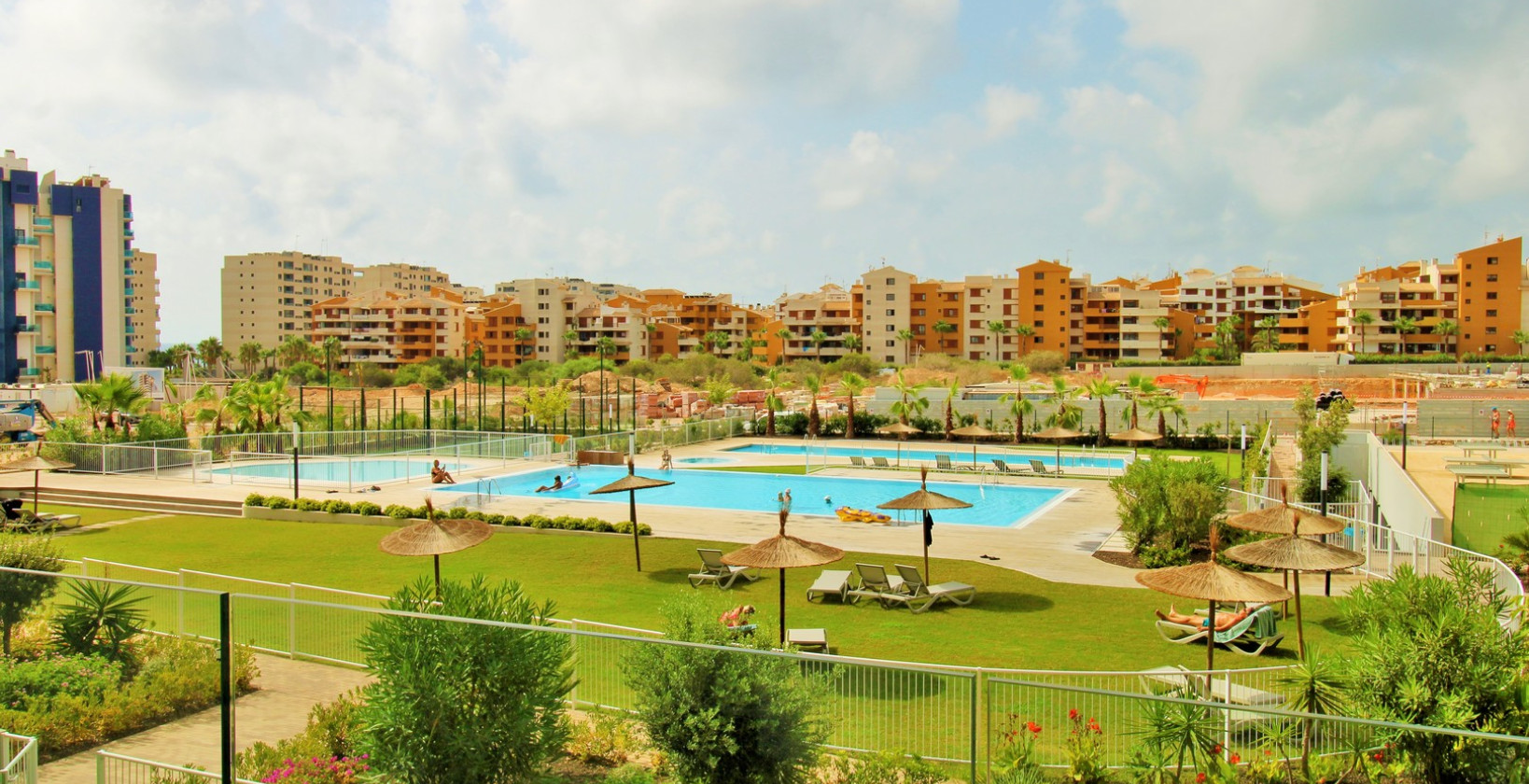Resale - Apartment / flat - Torrevieja - Punta Prima