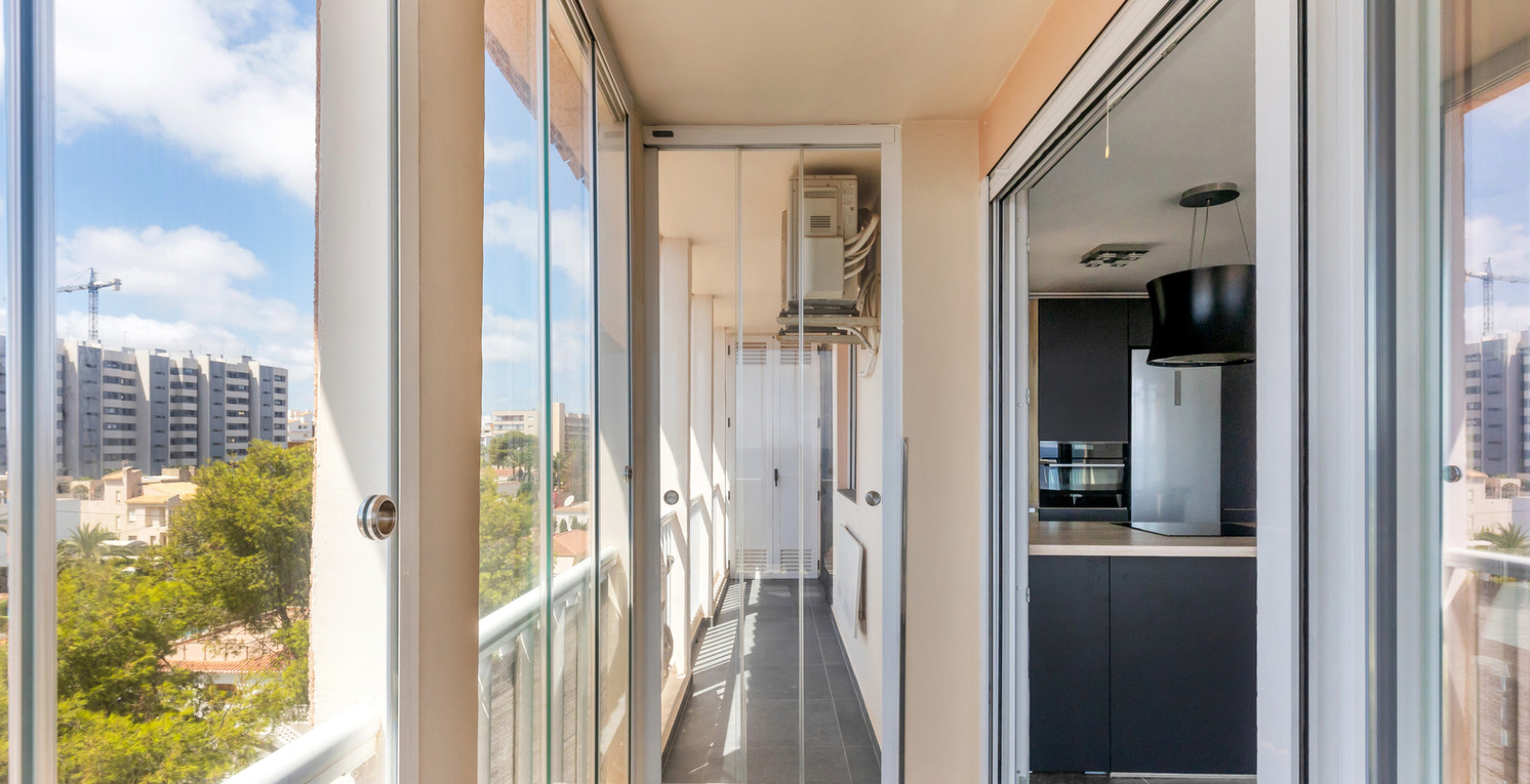Resale - Apartment / flat - Torrevieja - Rocio del mar