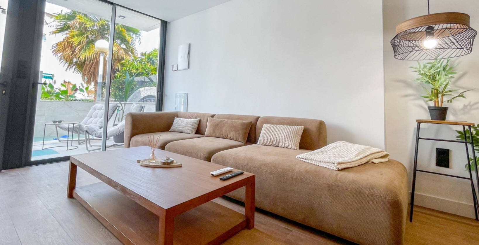 Resale - Townhouse - Torrevieja - Nueva Torrevieja - Aguas Nuevas