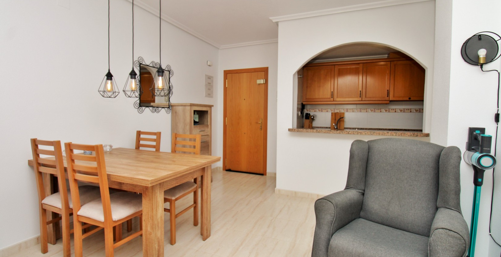 Reventa - Apartamento / piso - San Miguel de Salinas